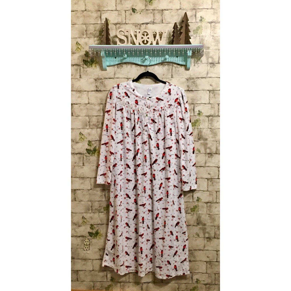Women’s Fleece Nightgown
